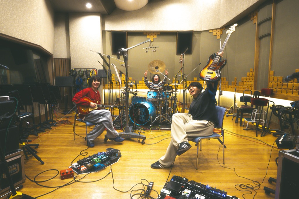 My Hair is Bad Siap Rilis Album Baru “cats” dan Gelar Tur Konser Besar 43 Pertunjukan