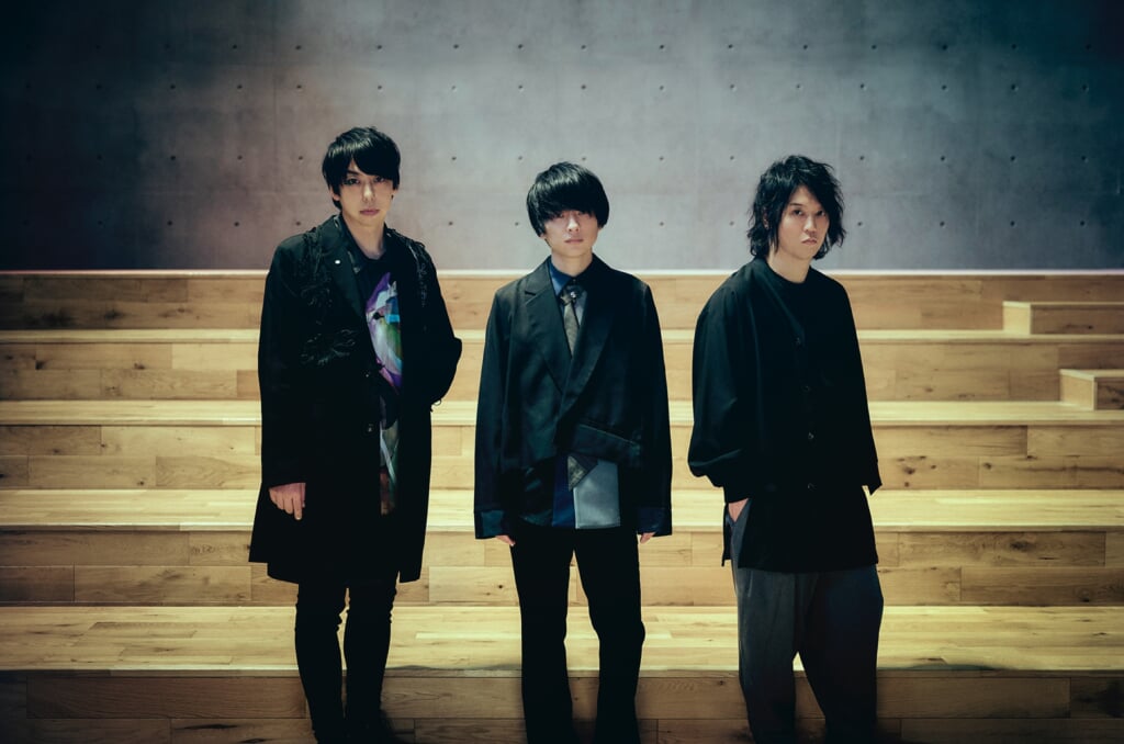 UNISON SQUARE GARDEN Rilis Tiga Karya Video Konser secara Berturut-turut