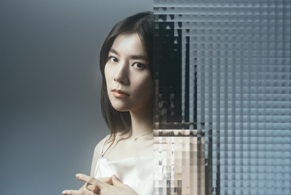 Cover album milet - Made of Glass