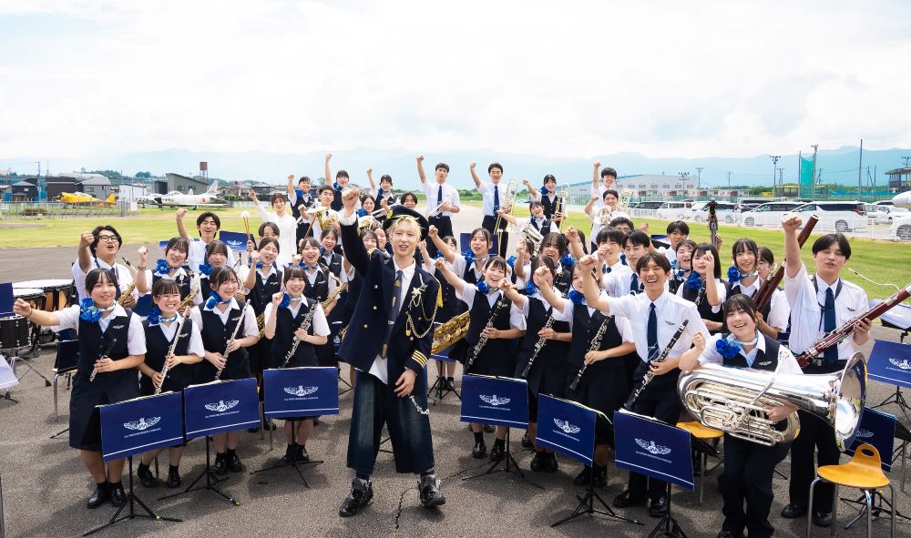 MON7A Gaet Klub Orkestra Tiup SMA Penerbangan Jepang dalam Video Musik Spesial ‘Boku no Kawaiiko-chan’